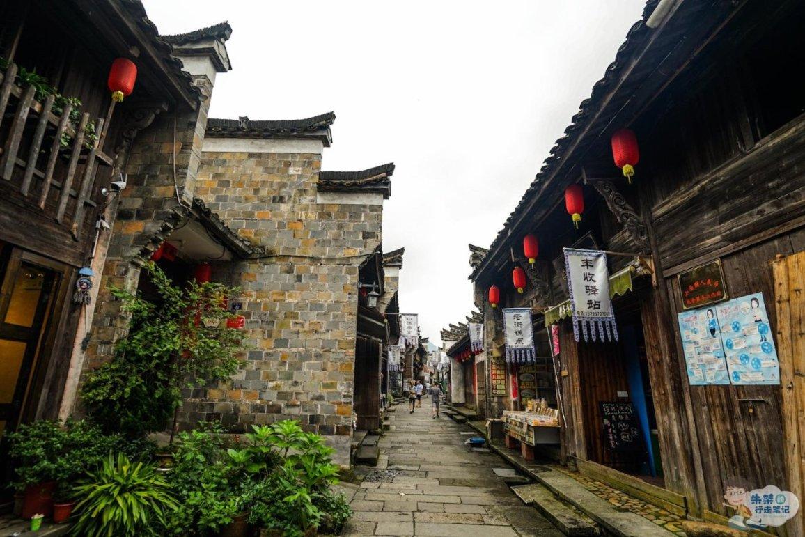 我骨股头摔断后，由于疫情原因被隔离7天后才置换手术，是不是延误了治疗，现在术后二周了刀口内部还是酸？